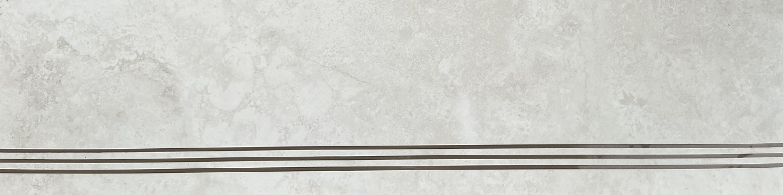 Ступень фронтальная 120x30 часть комплекта Fossil Ivory матовая Alpas